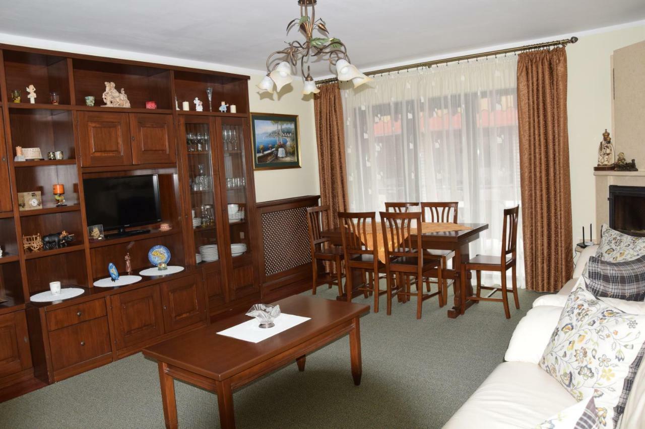 Pensiunea Select Куртя-де-Арджеш Экстерьер фото